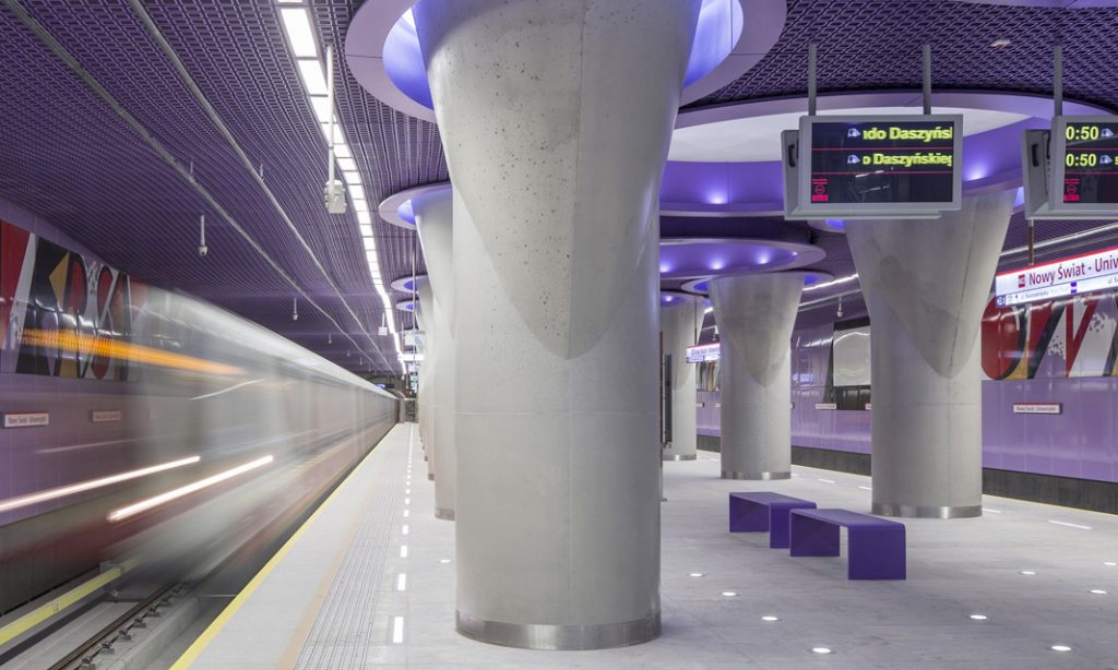 LUG oświetlił warszawskie metro