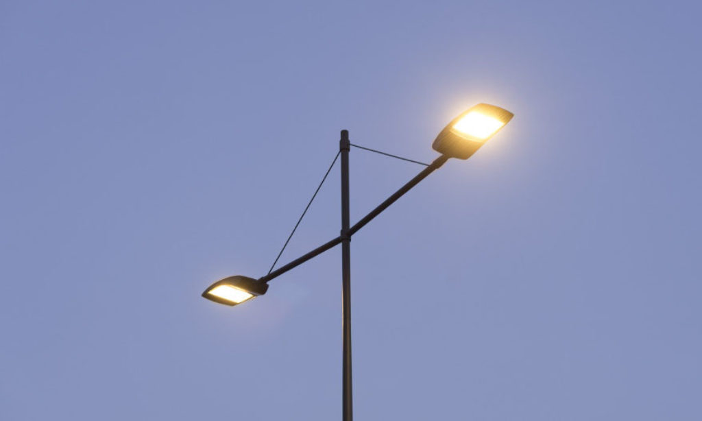 Kompleksowa modernizacja oświetlenia w Warszawie