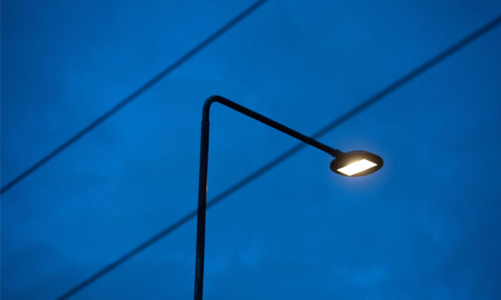 Modernizacja oświetlenia na ulicach gminnych  – ZDM ogłosił przetarg